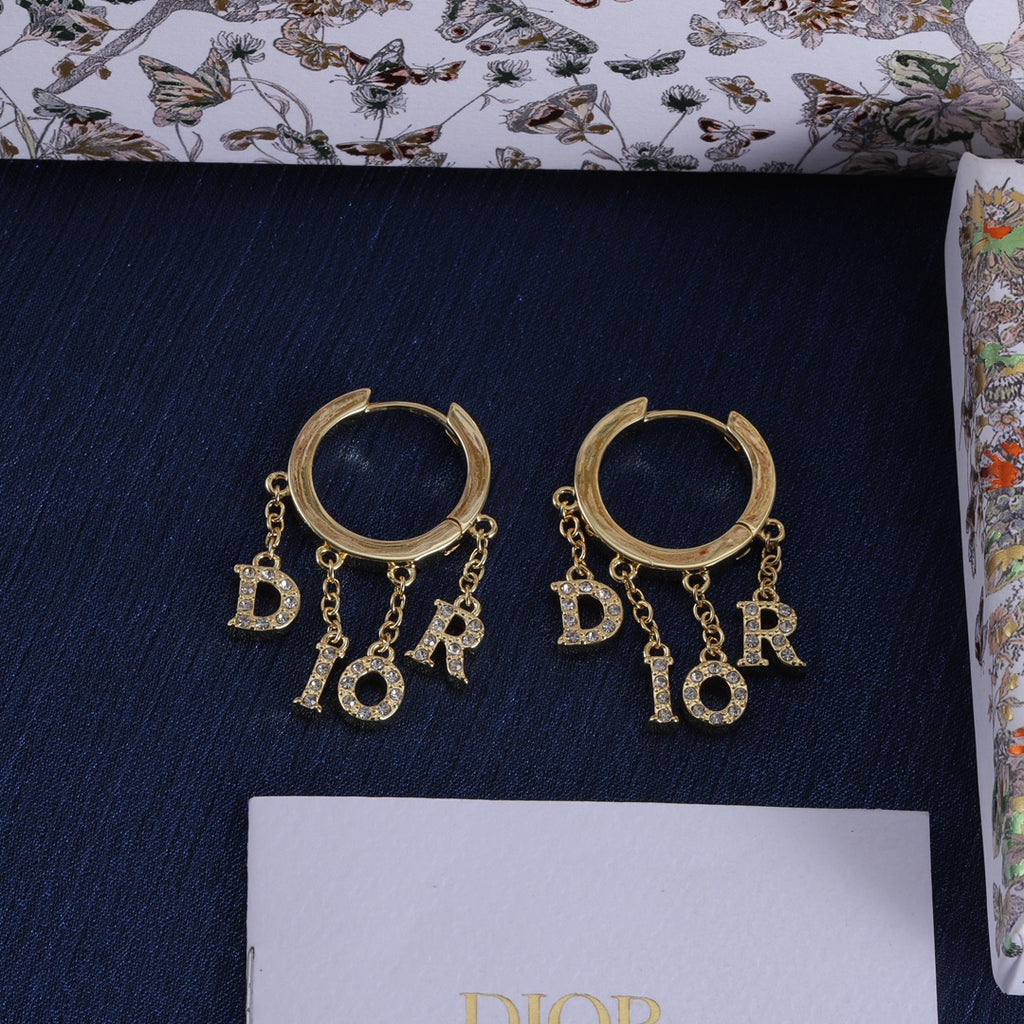 14D585E Popular  Earrings