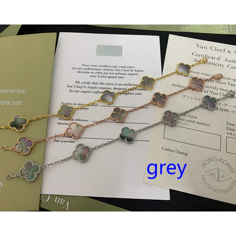5XVA180K  Popular bracelets 5 flowers normal size1.5cm flower
