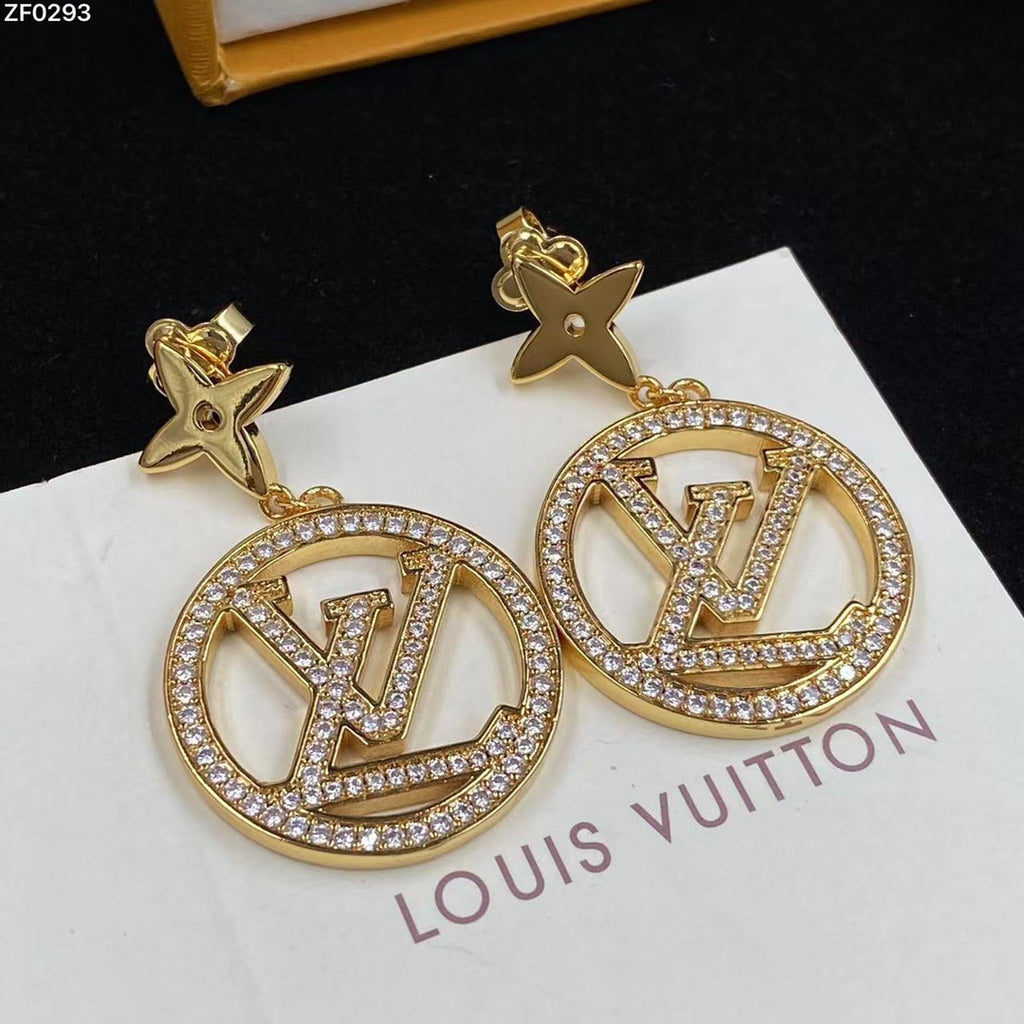 15ZE76E Popular Earrings