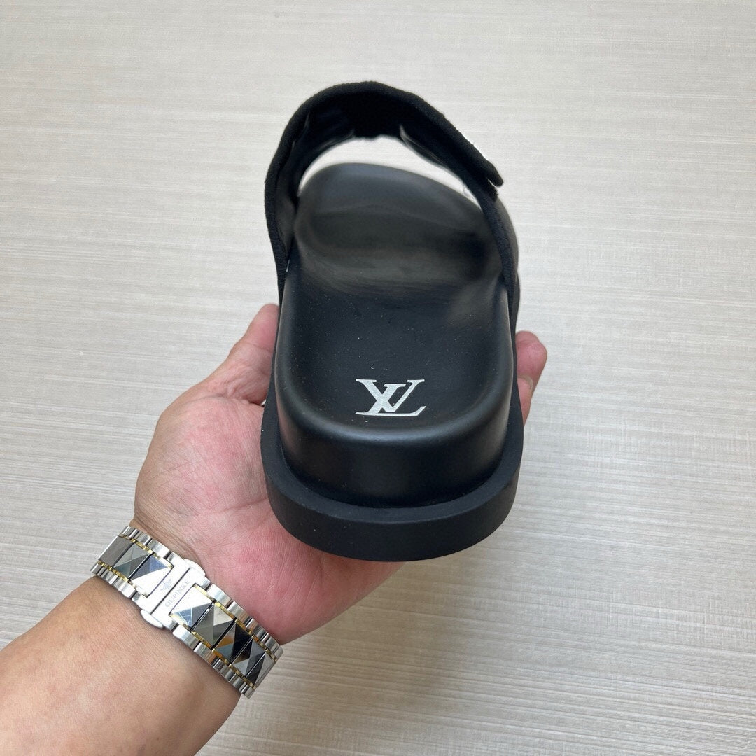 5WE250Z Popular Slippers