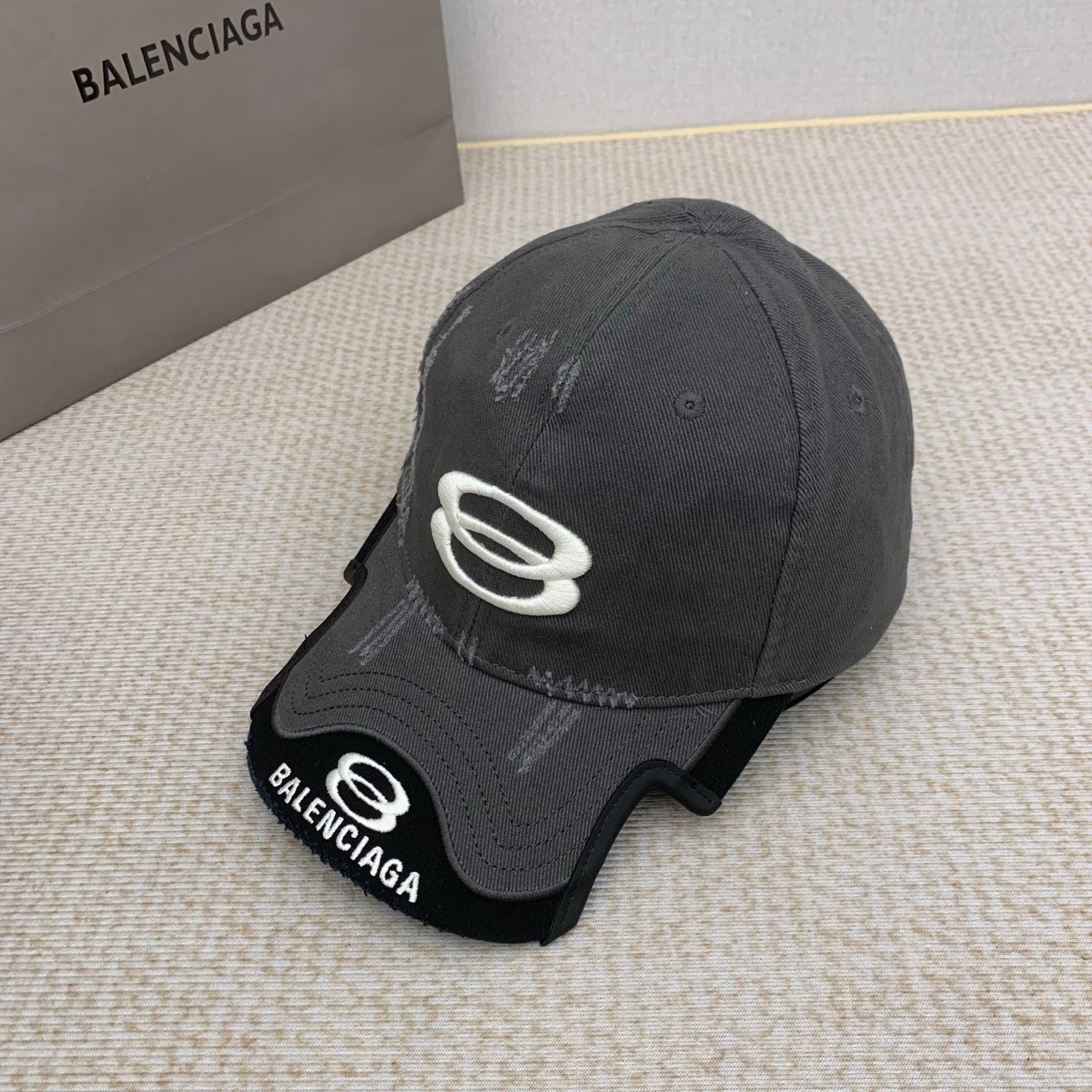 165NJ8M Popular  hats