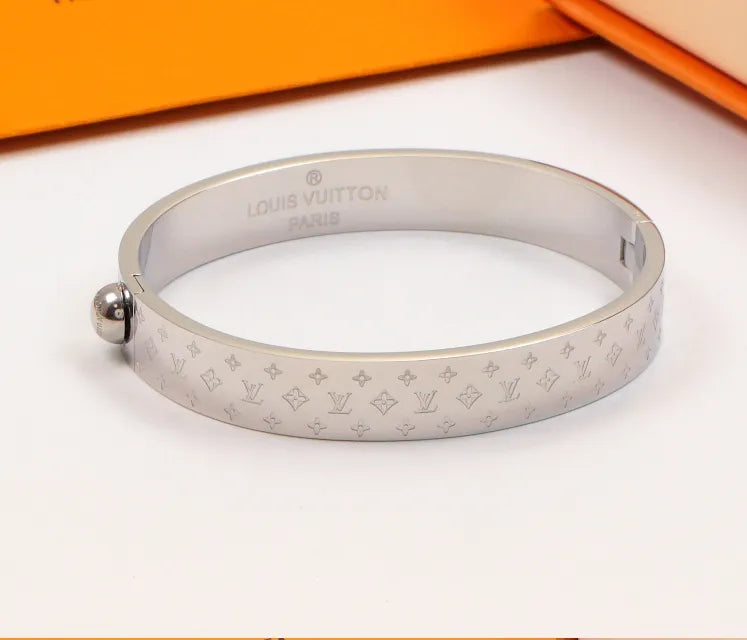 2E23K  Popular Bracelets