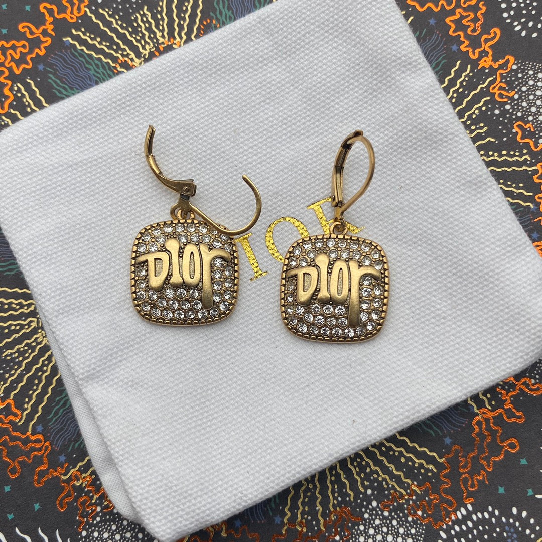 14D415E Popular  Earrings