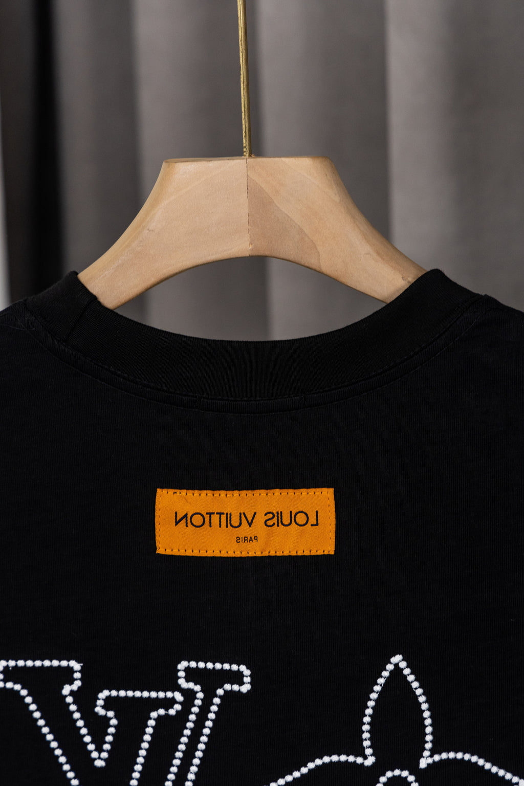 36PE125U Popular T-shirts