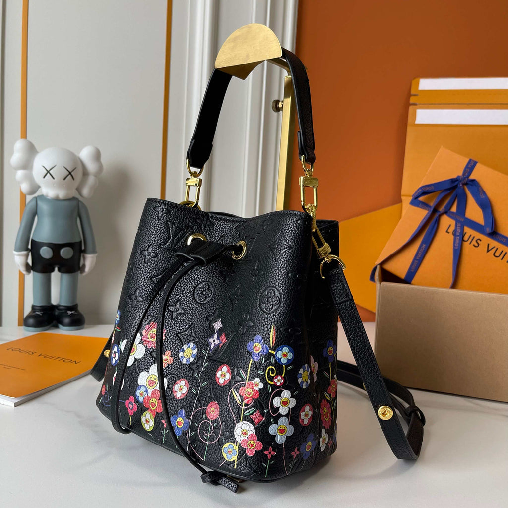 15RE33B  Popular   leather bag