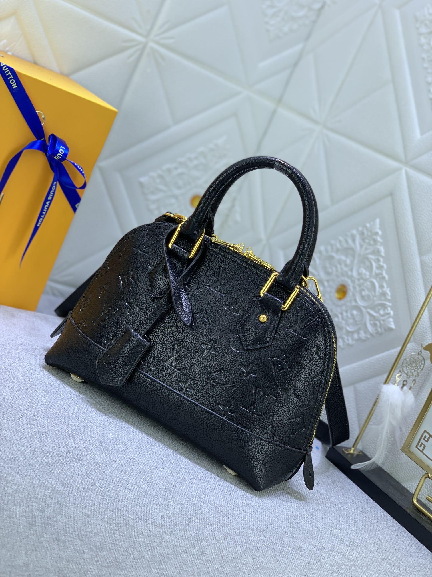 2XE319B Popular  leather bag 