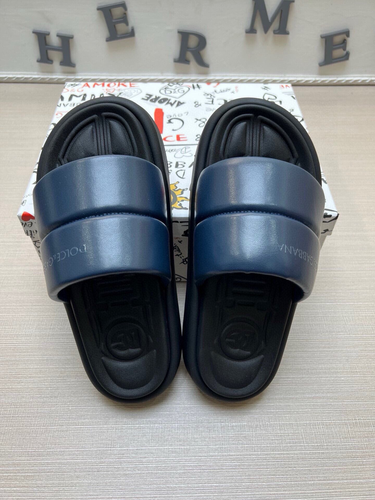 535ZA269Z Popular Slippers