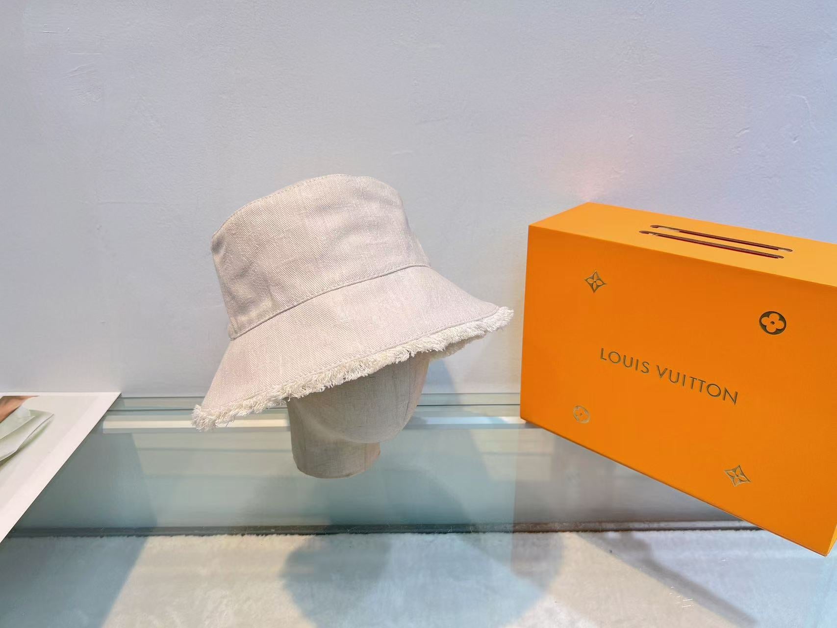 125ZE510M Popular hats