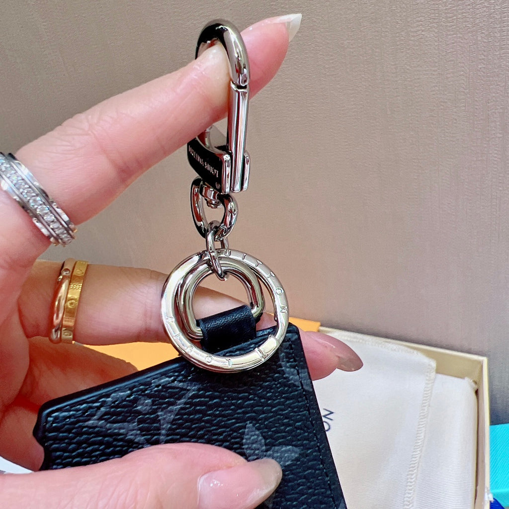 35ZE35A Popular bag 's charms accessories
