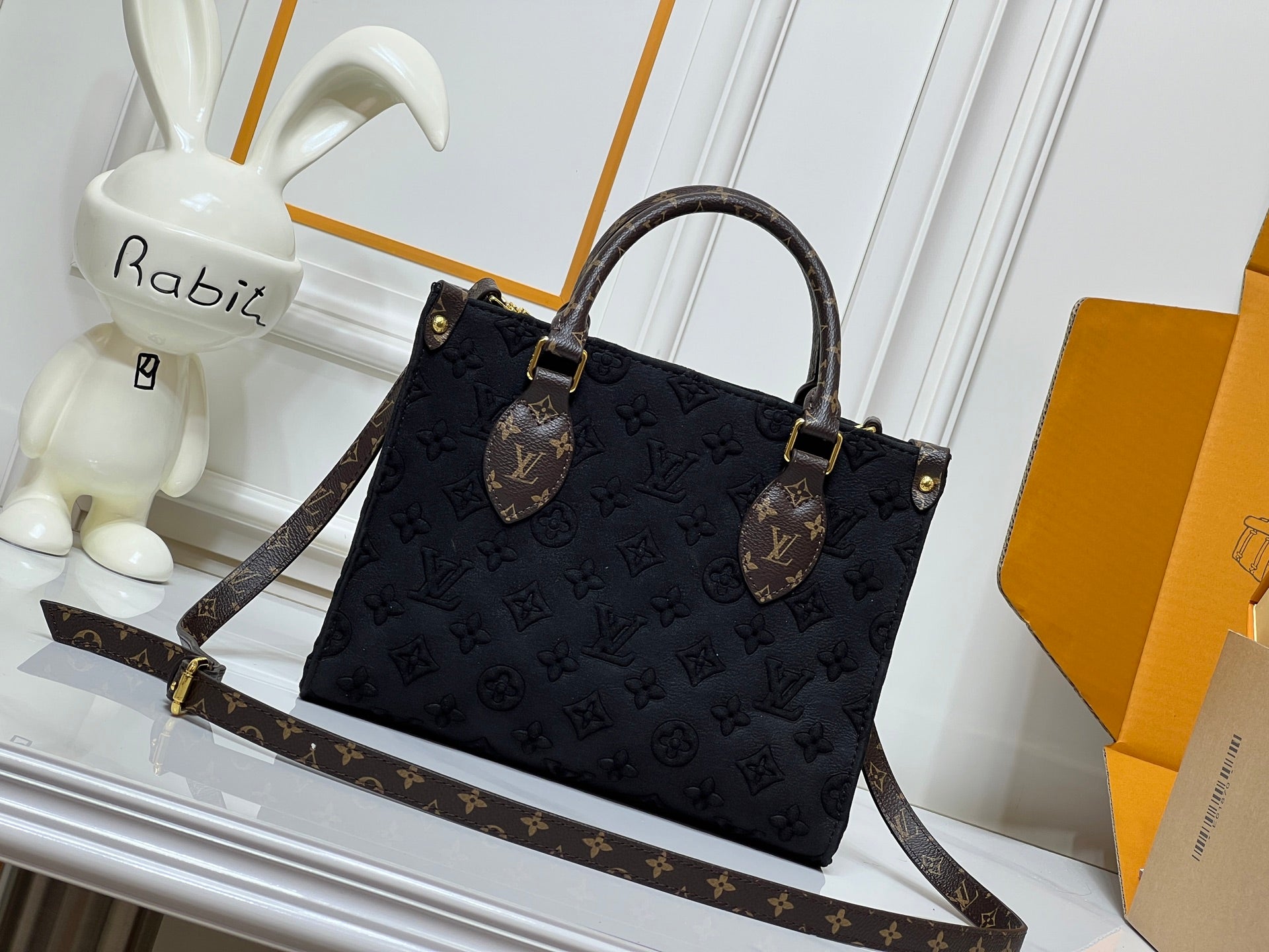 15RE156B Popular bag