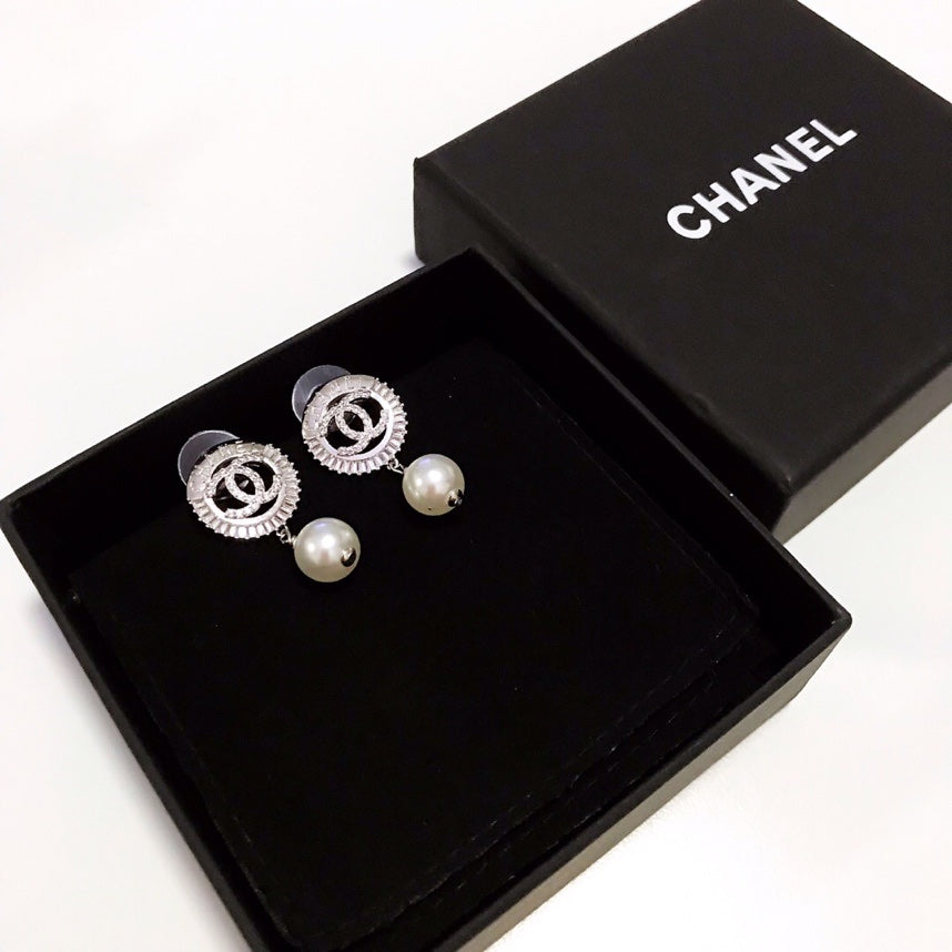 14C792E Popular Earrings