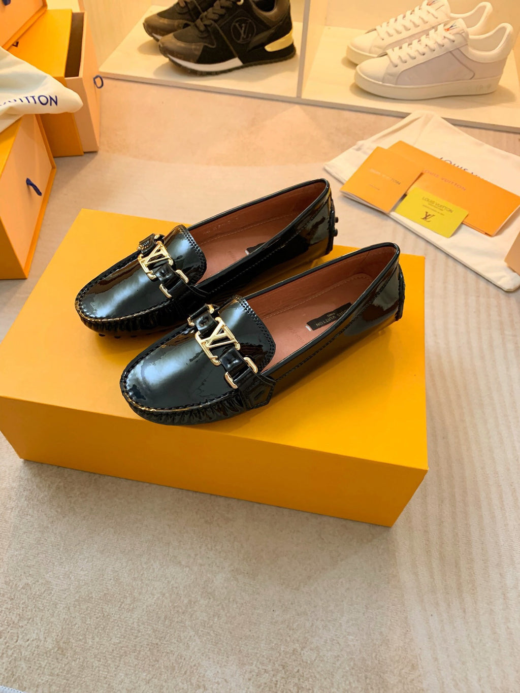 295QE98Z Popular high-quality leather shoes