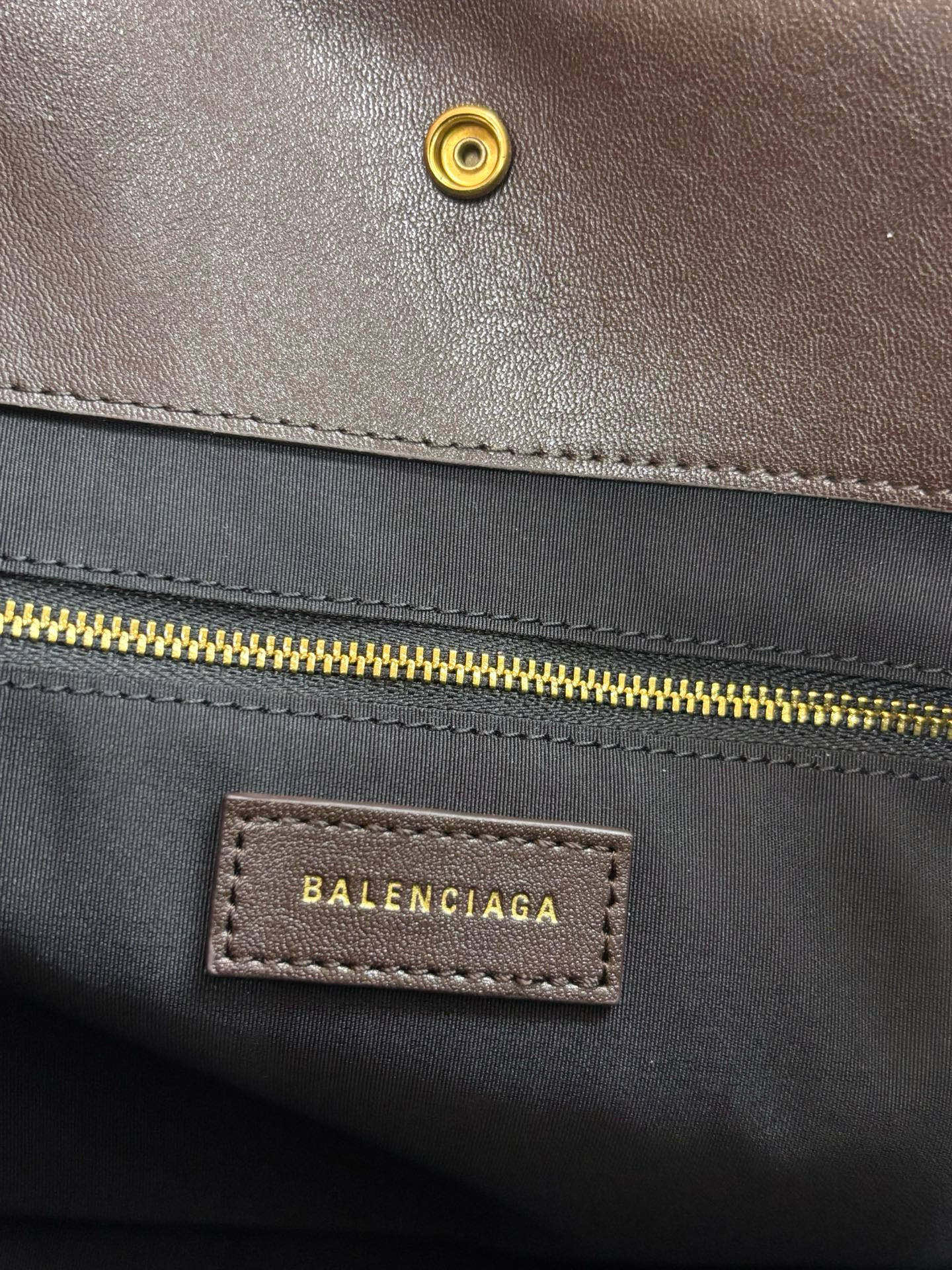 146PJ147B Popular leather bags