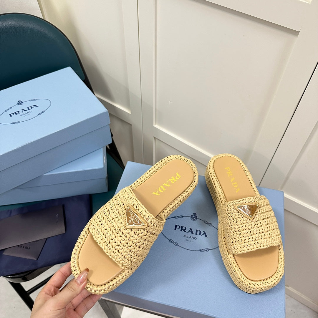 14PD27Z Popular slippers