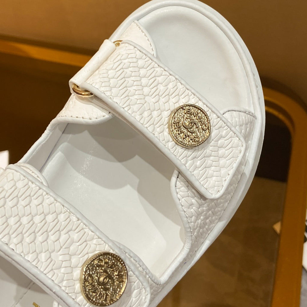 255QC49Z Popular leather shoes