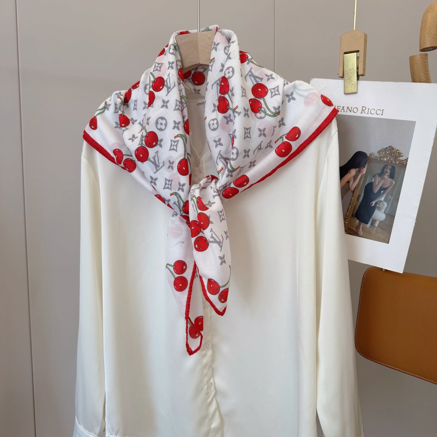 136NE31W Popular Silk Scarve