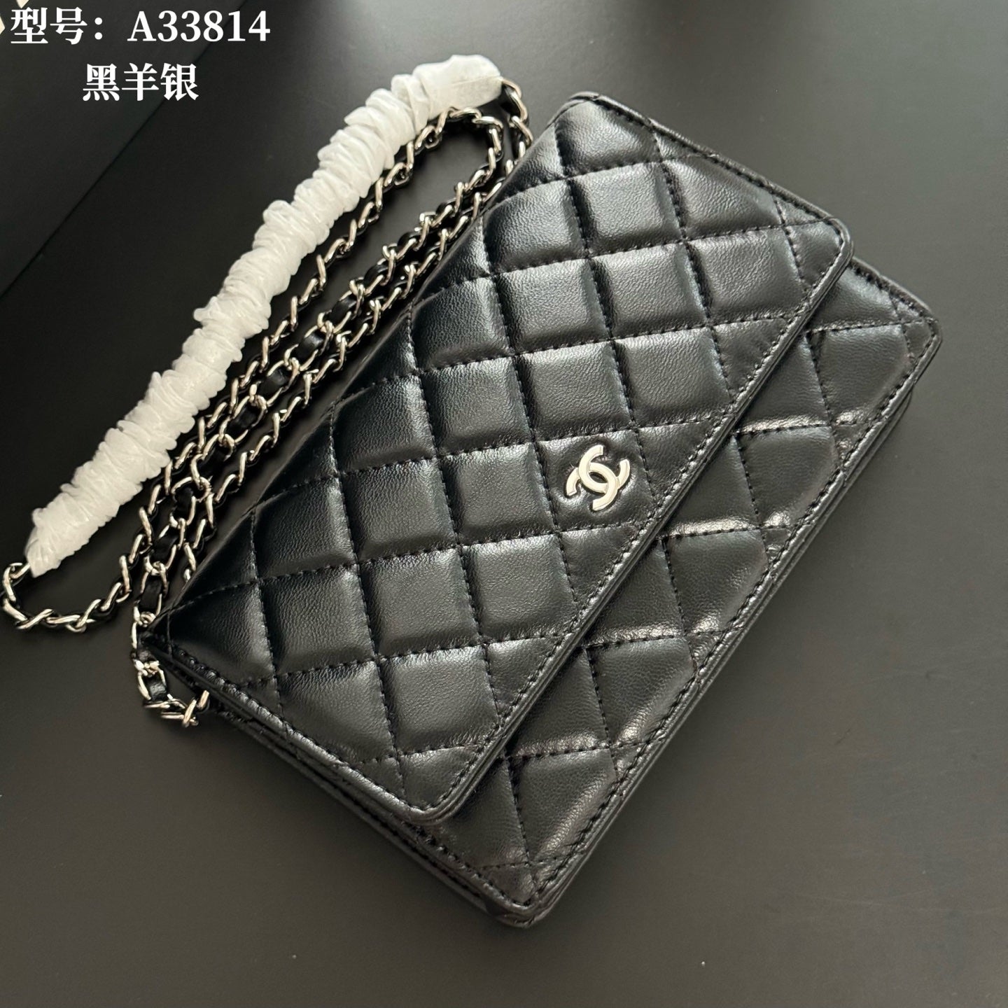 B1X66C17 Popular leather bag