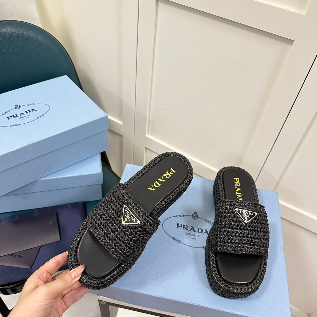 14PD27Z Popular slippers