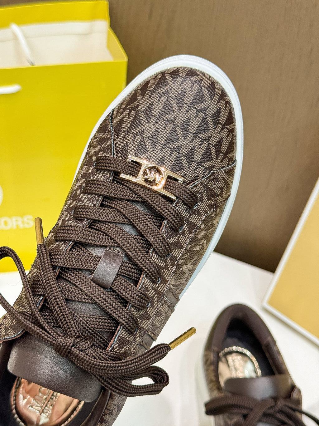 285ZA48Z Popular high-quality shoes