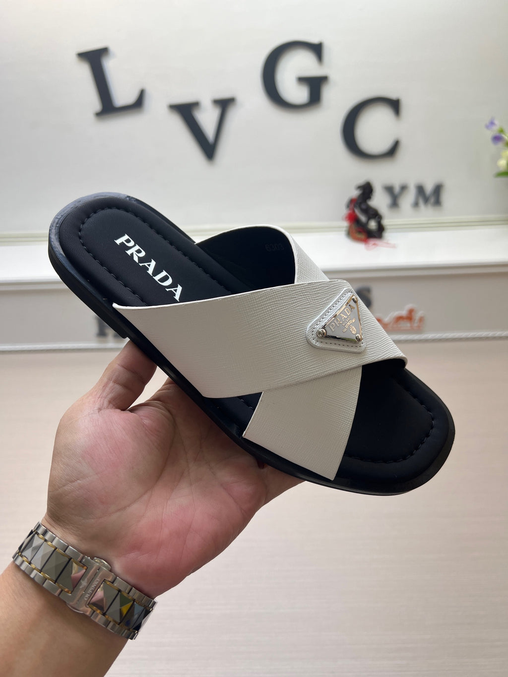 54PD71Z Popular slippers