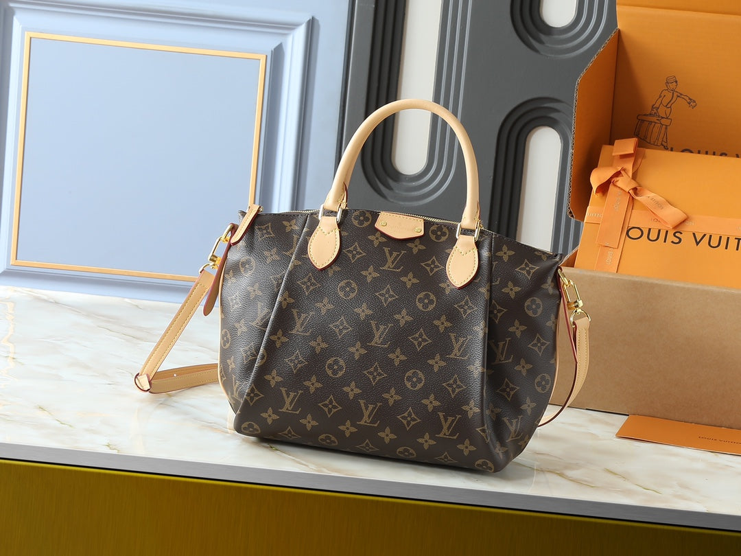 15RE53B  Popular   leather bag