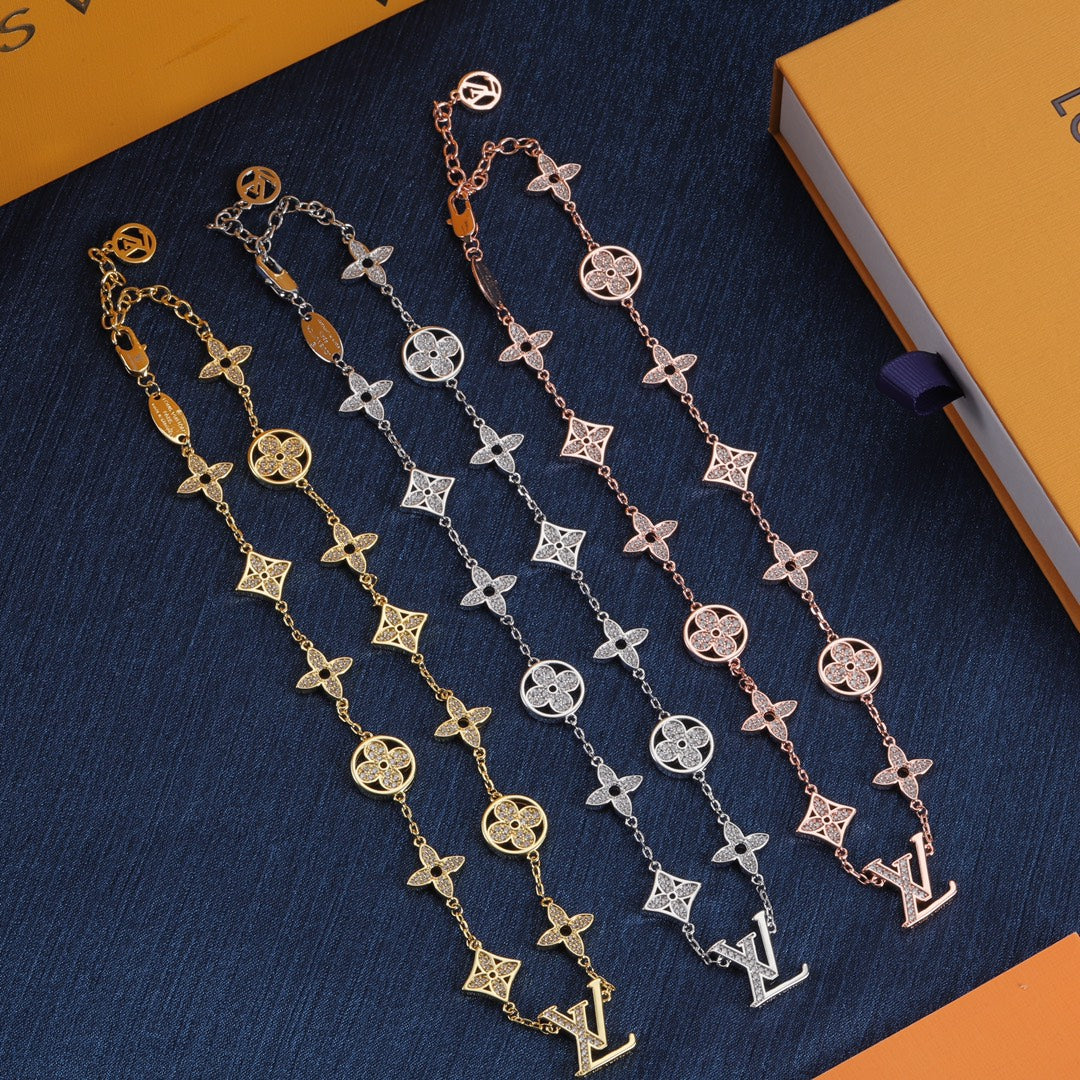 14E425X  Popular   Necklaces