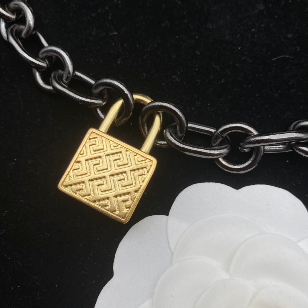 175RV97X Popular   Necklace