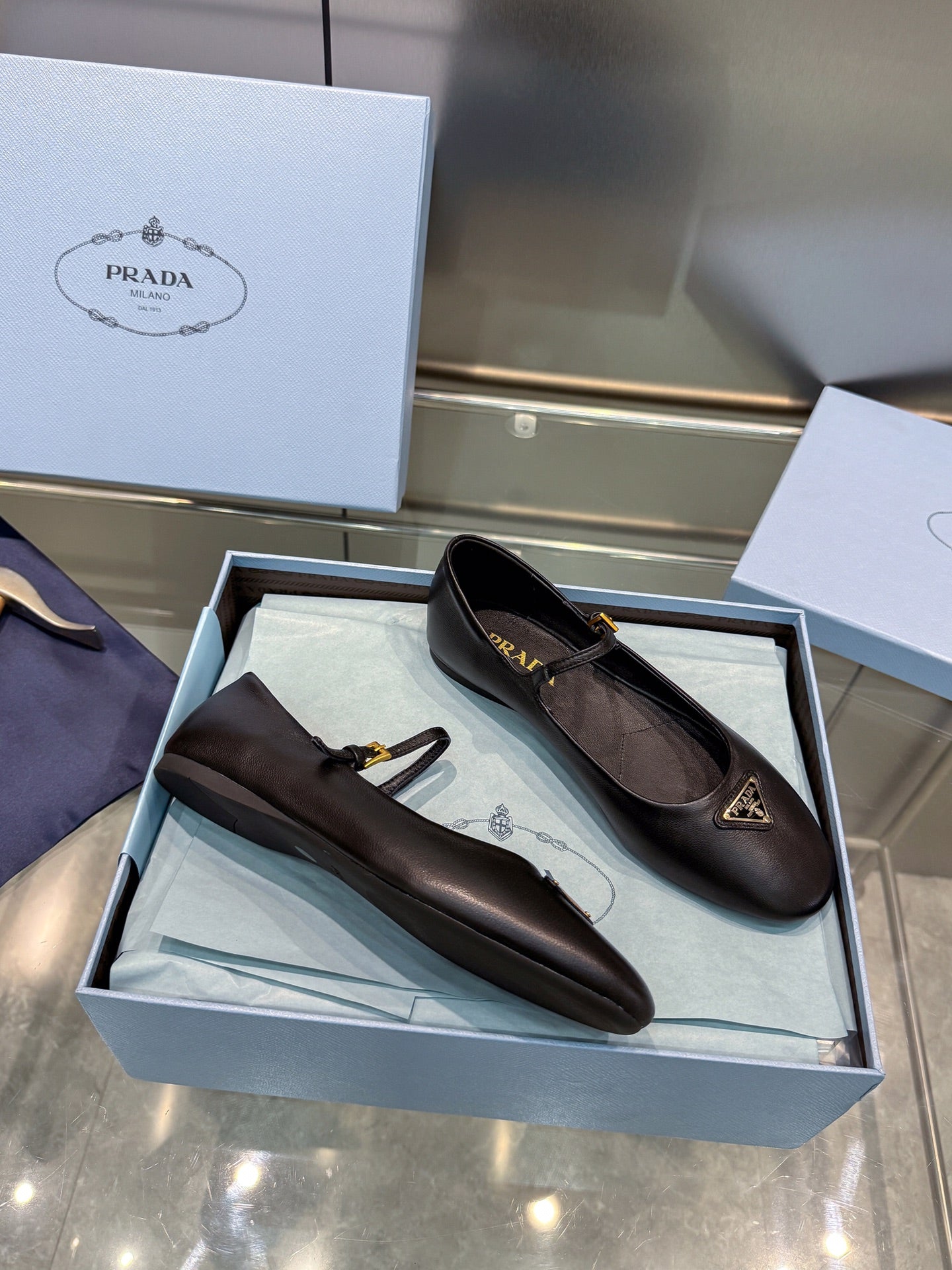 2105QP381Z Popular high-quality Shoes