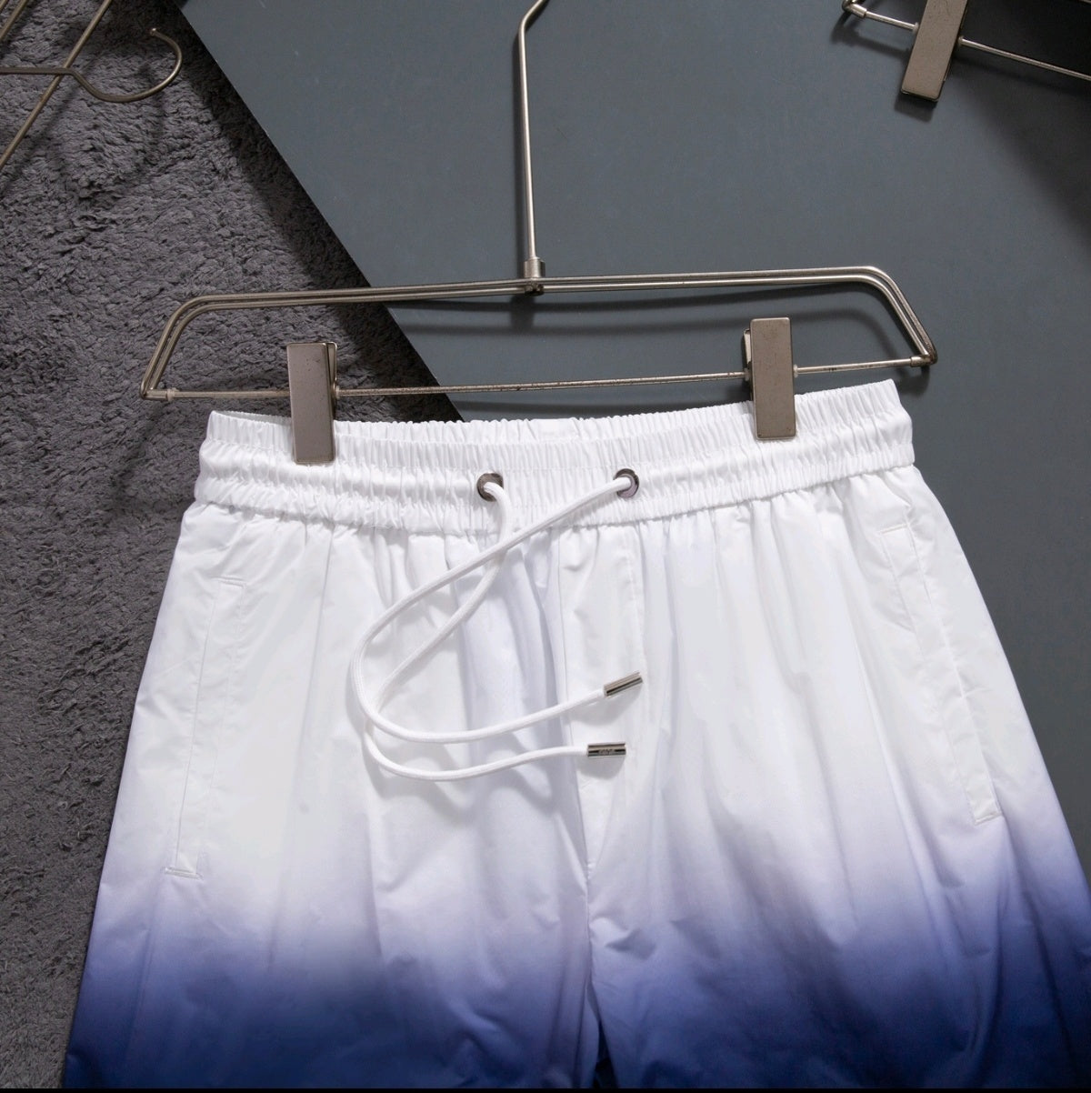136ND29U Popular shorts