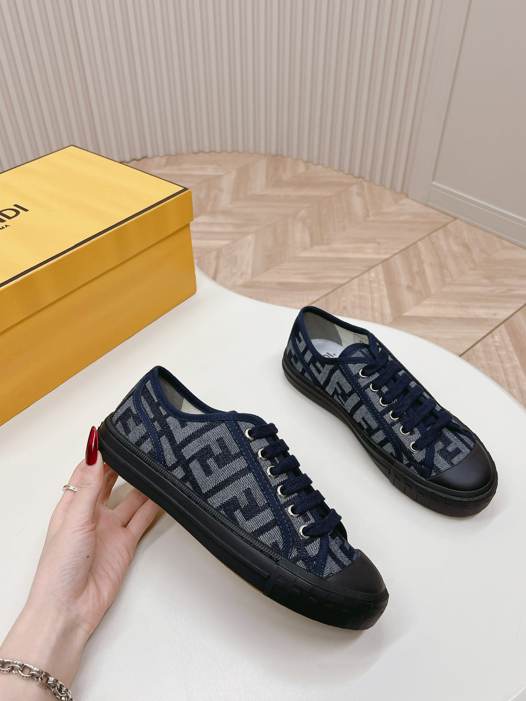 2105QF423Z Popular high-quality Shoes