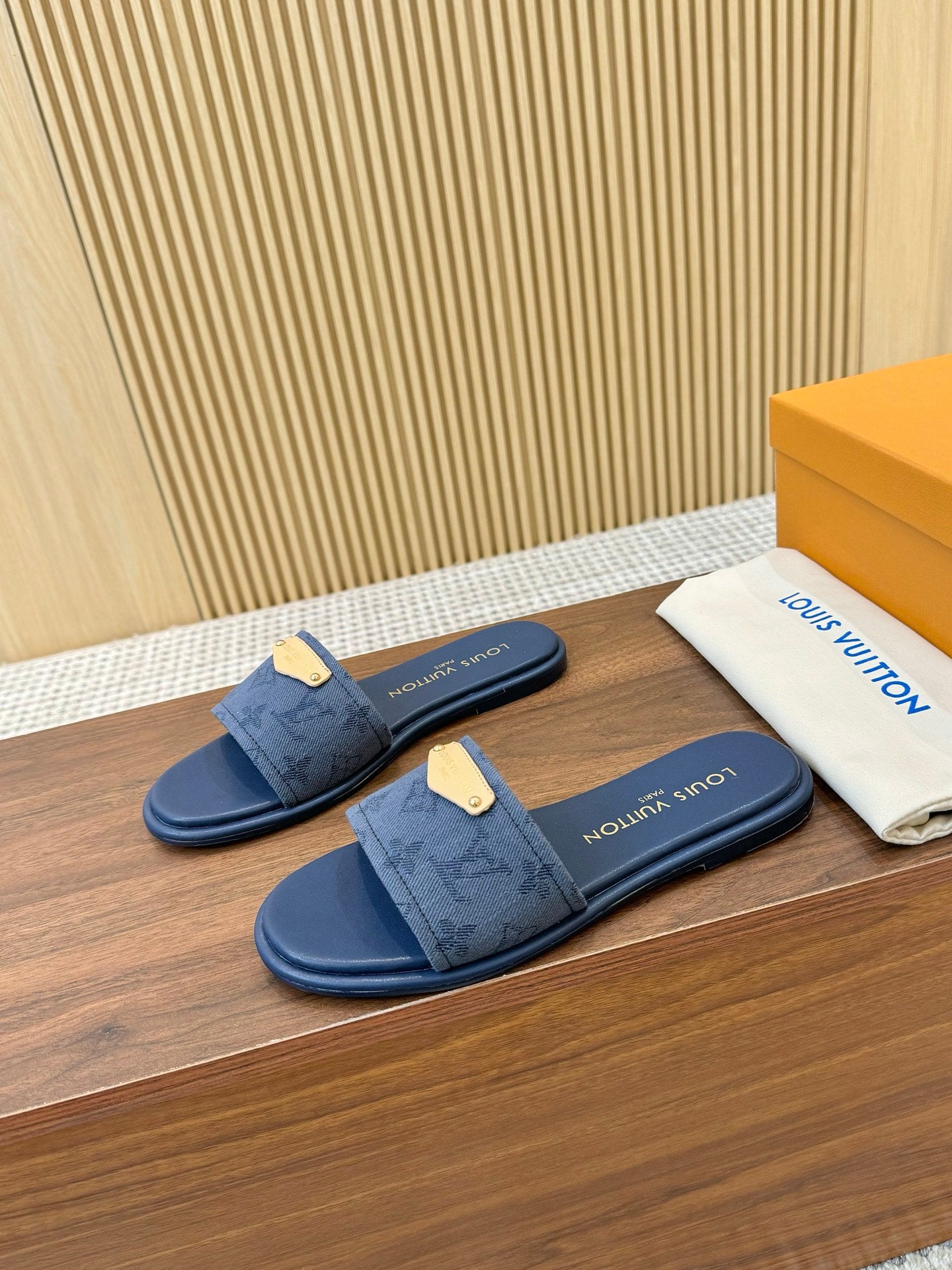 245RE3Z Popular high-quality shoes