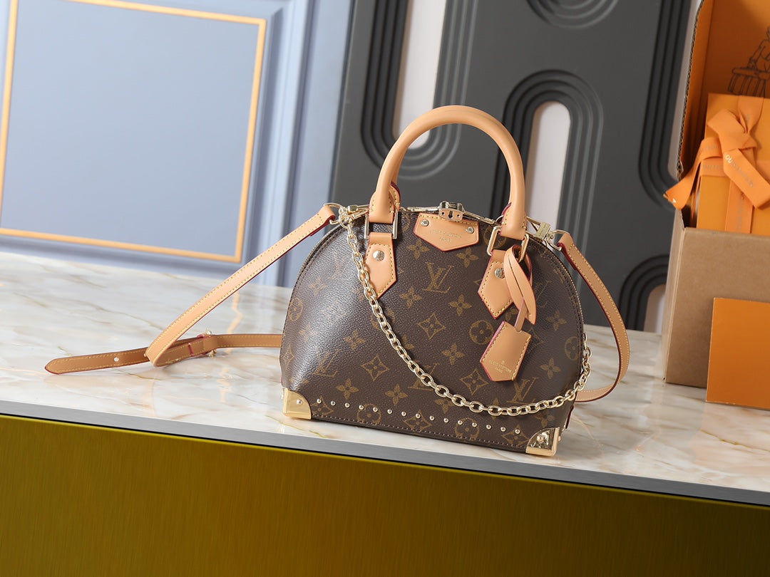 146PE88B Popular leather bag