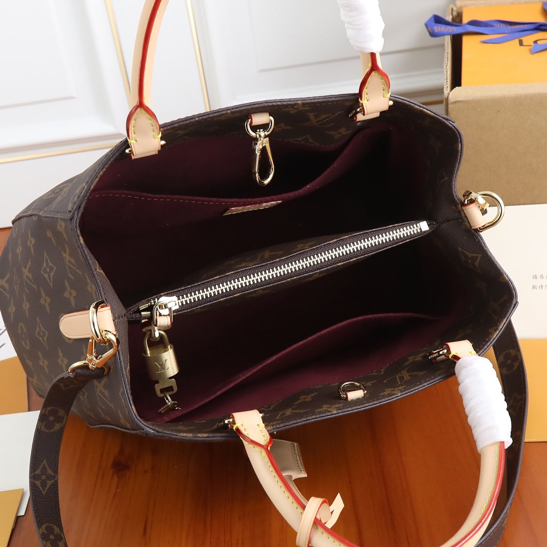 2XE317B Popular   leather bag 
