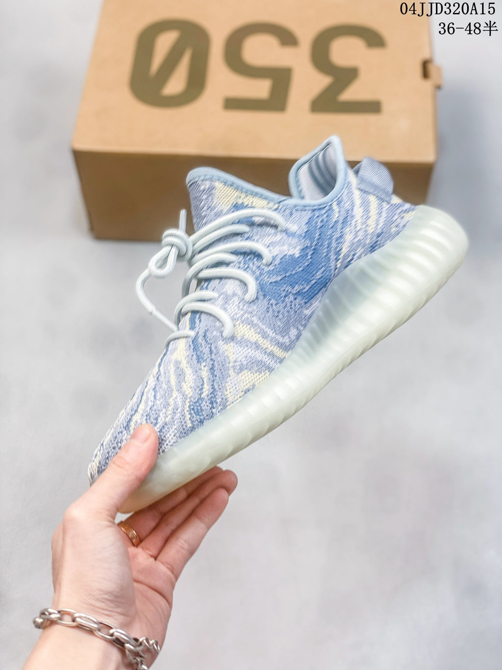 445ZA110Z Popular shoes