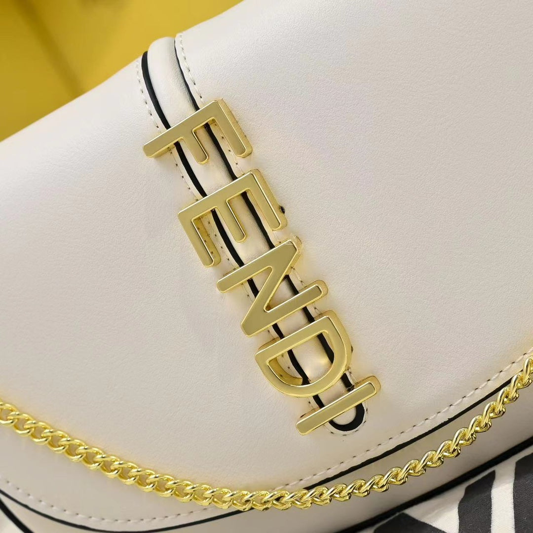 15RF138B Popular leather bag