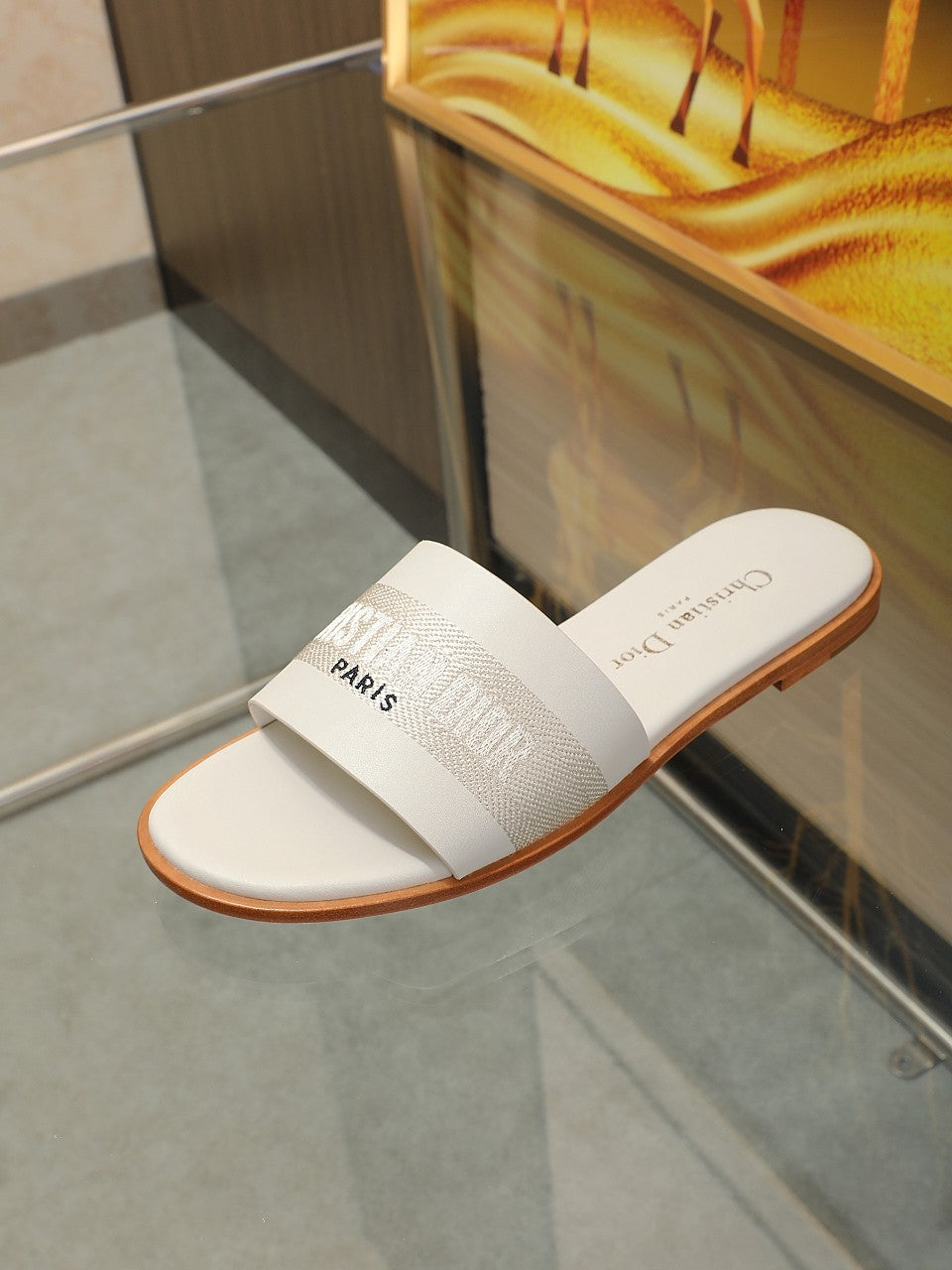 255QD38Z Popular  leather shoes