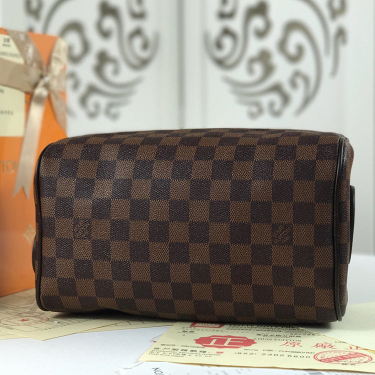 1E870B Popular leather bag 