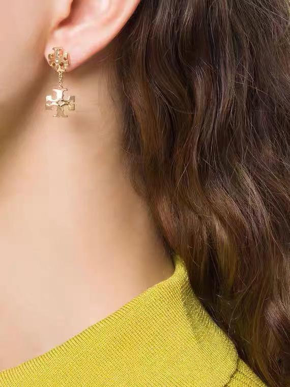 14A468E Popular  Earrings