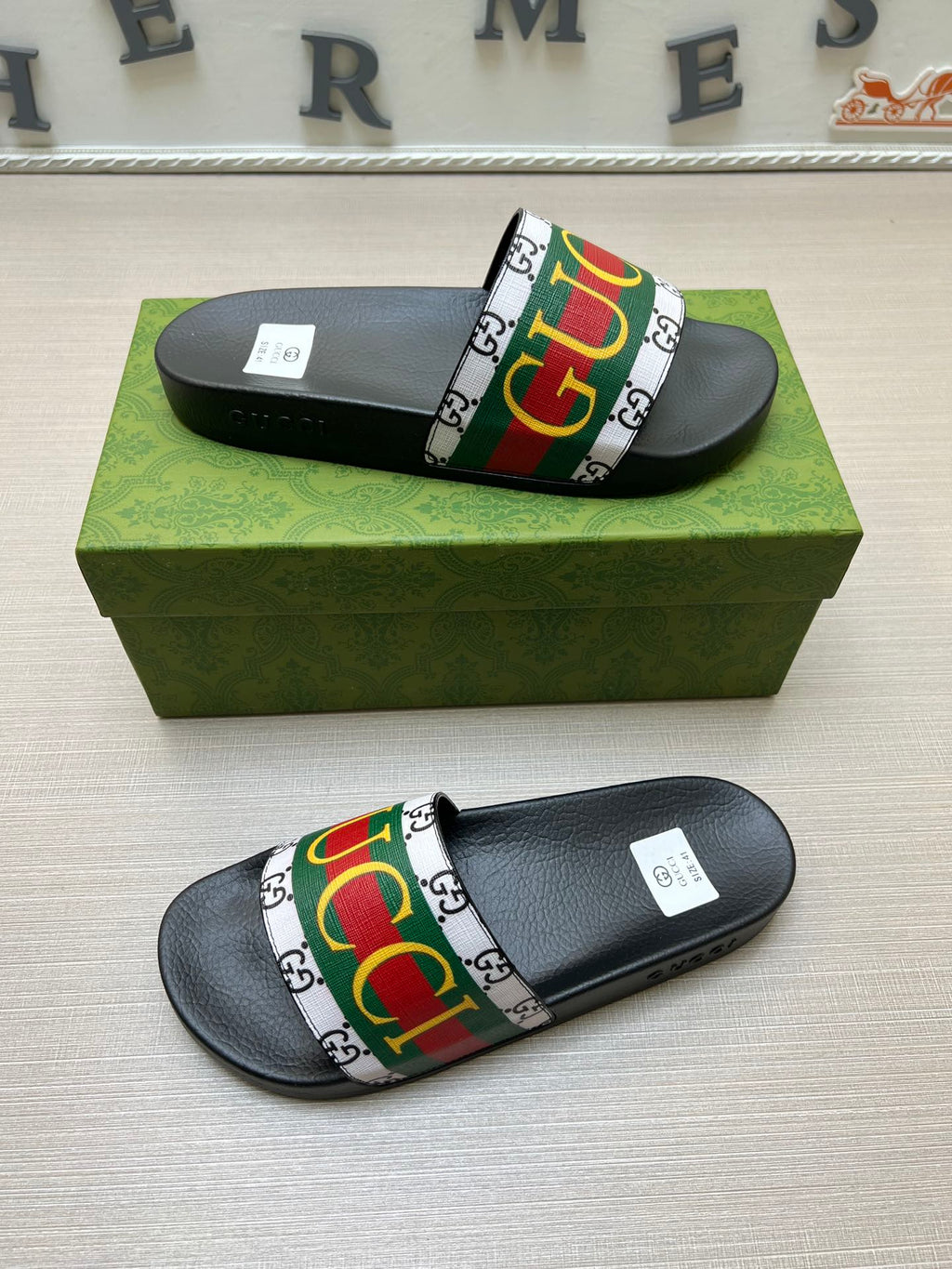 5LB232Z Popular Slippers
