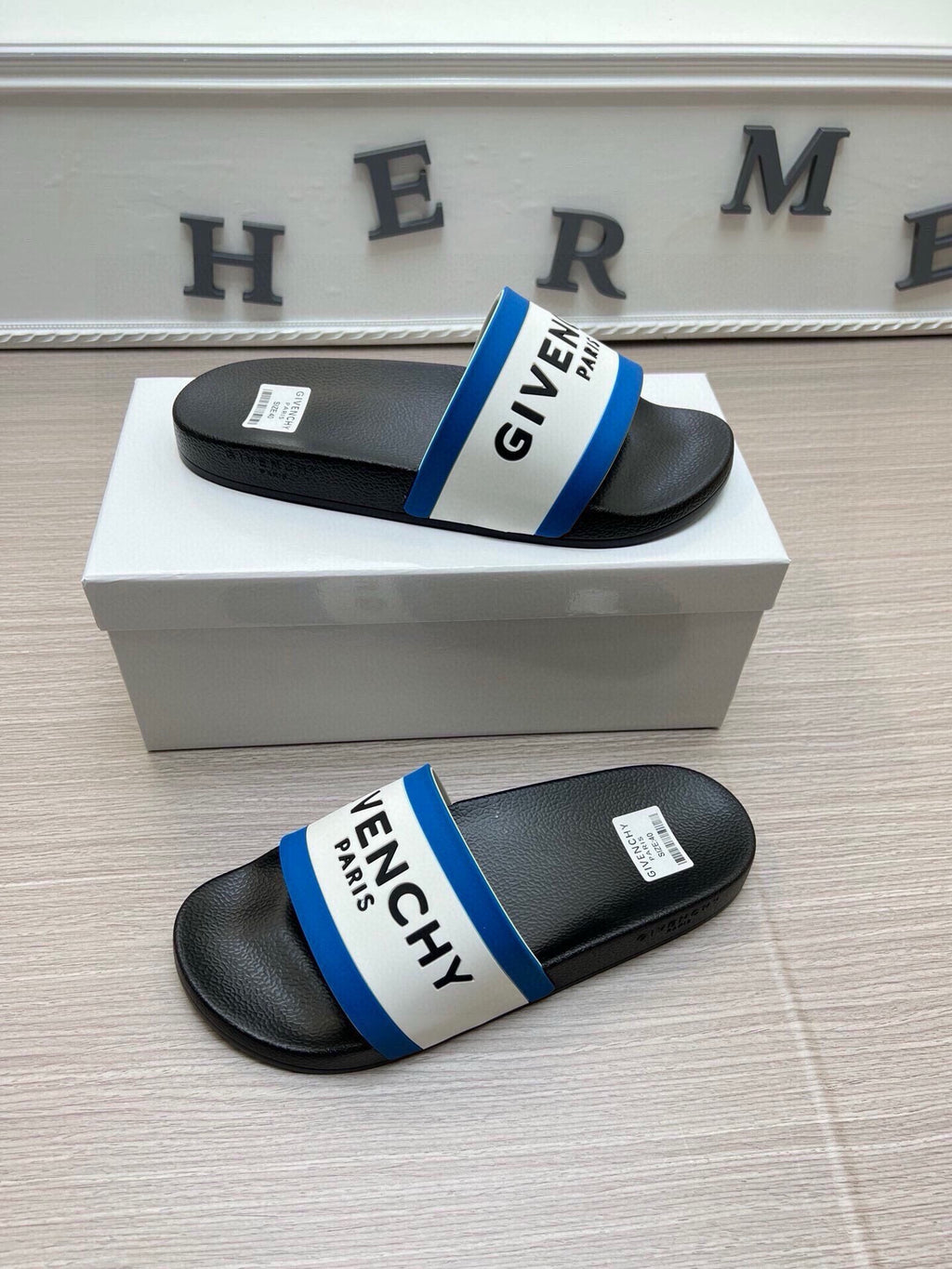 535ZGV264Z Popular Slippers
