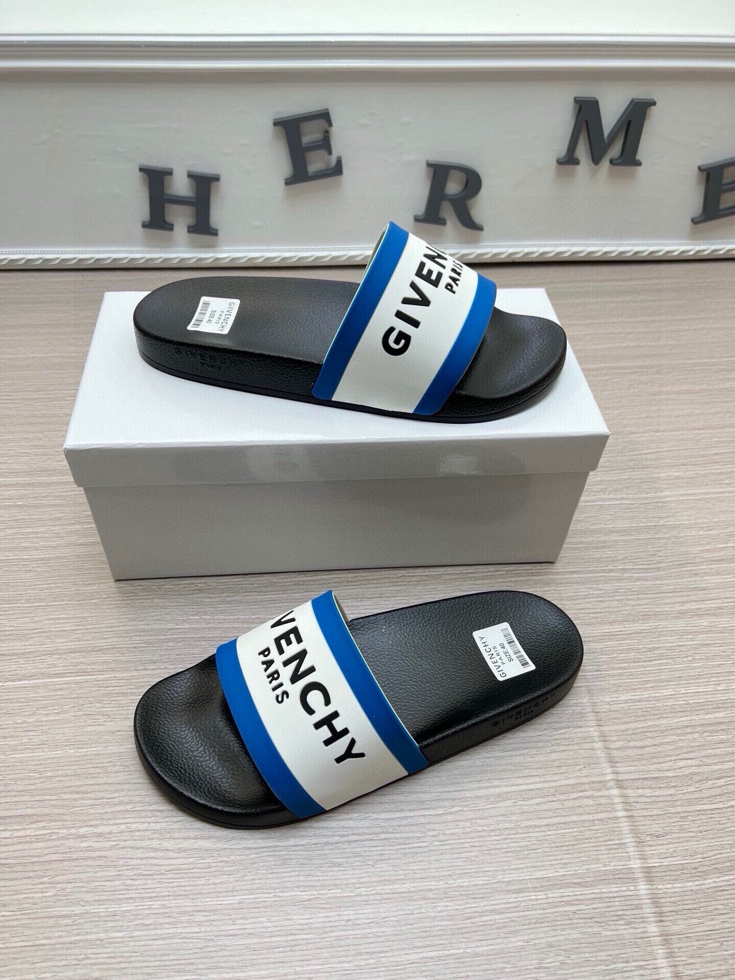 535ZGV264Z Popular Slippers