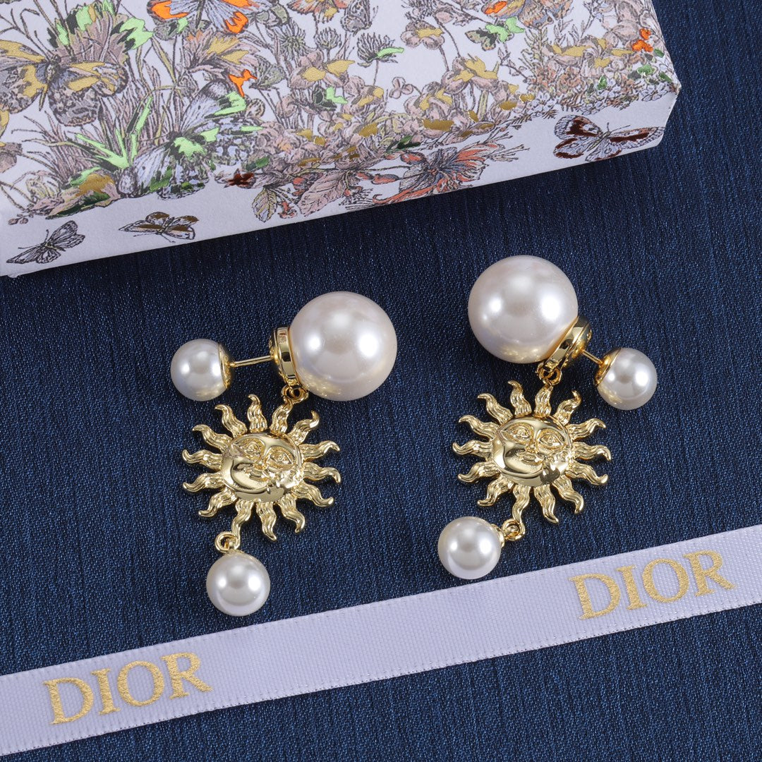 14D587E Popular  Earrings