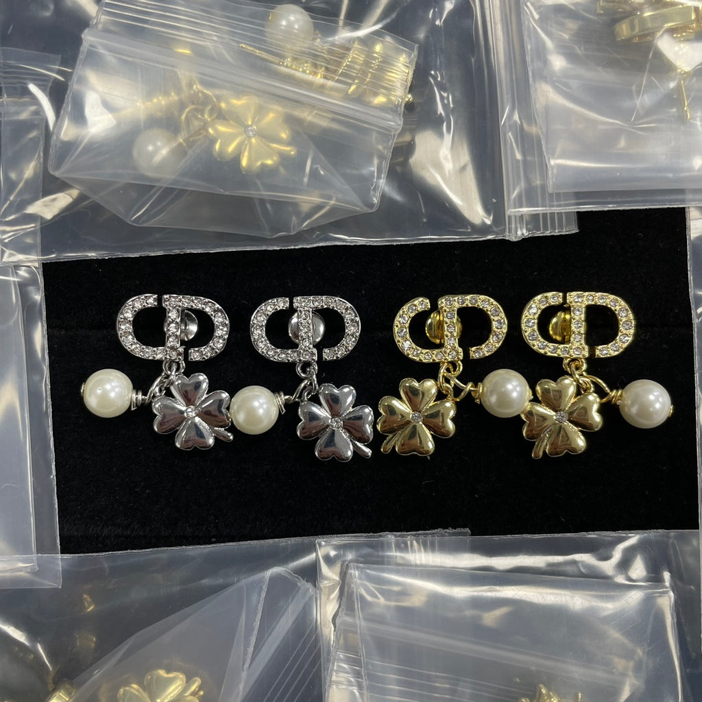 14D618E Popular  Earrings