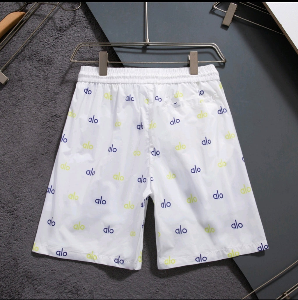 136ND7U Popular shorts