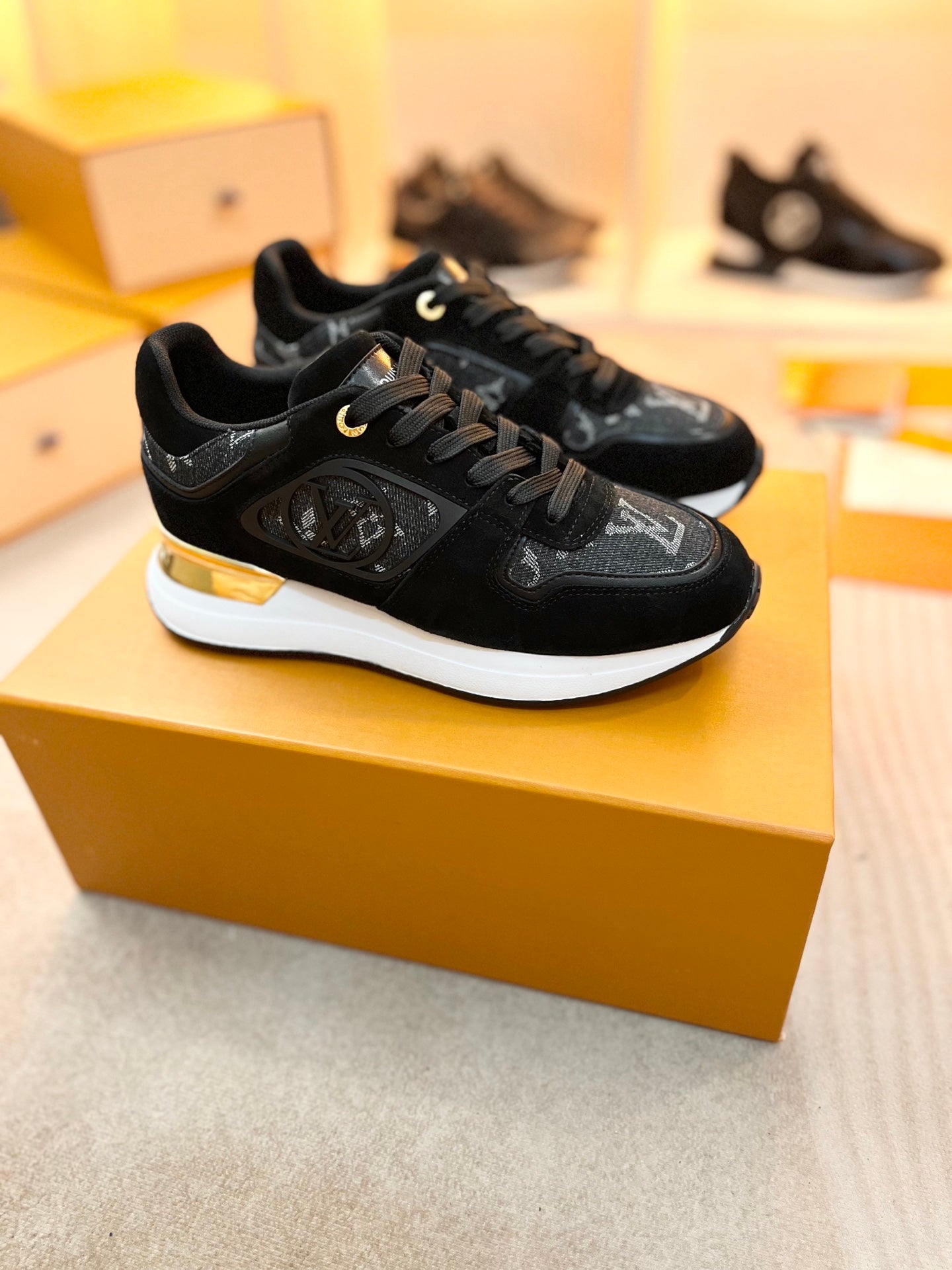 Z2P36E58 Popular high-quality leather Shoes