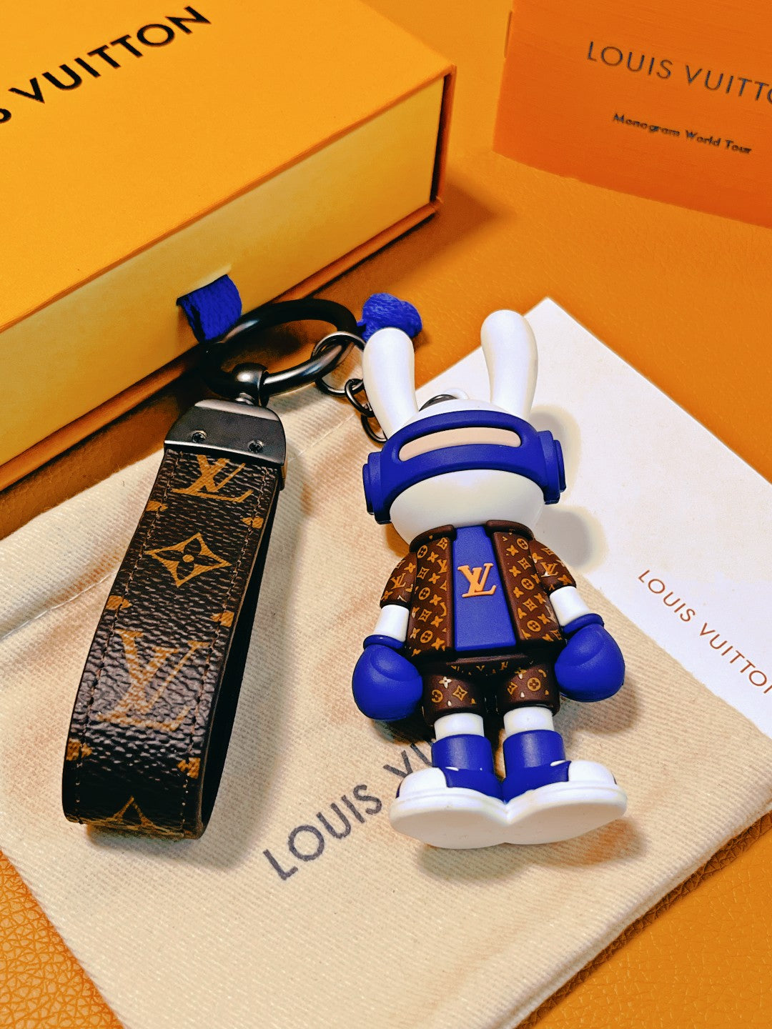 35RE14A Popular bag 's charms accessories
