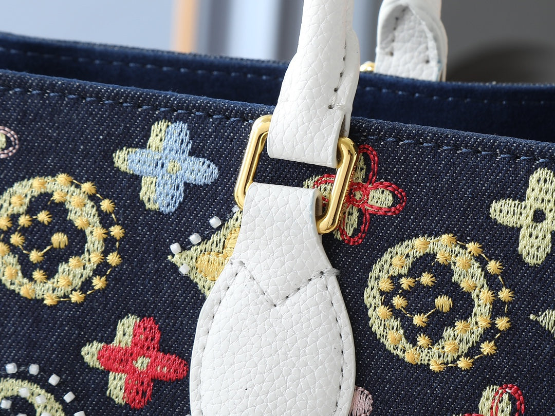 15RE22B Popular  genuine leather embroidered bag