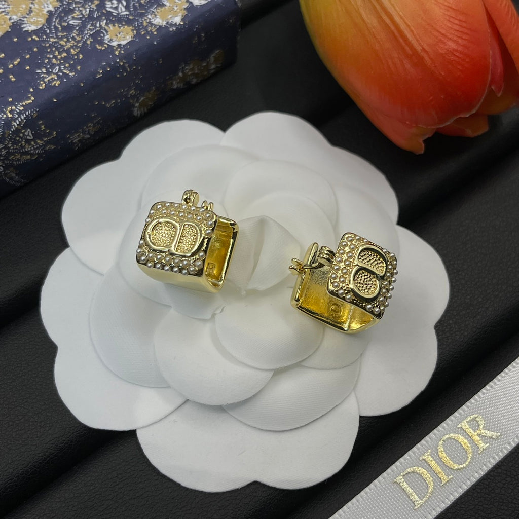 14D774E Popular  Earrings