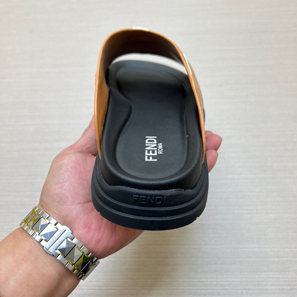 5LF221Z Popular Slippers