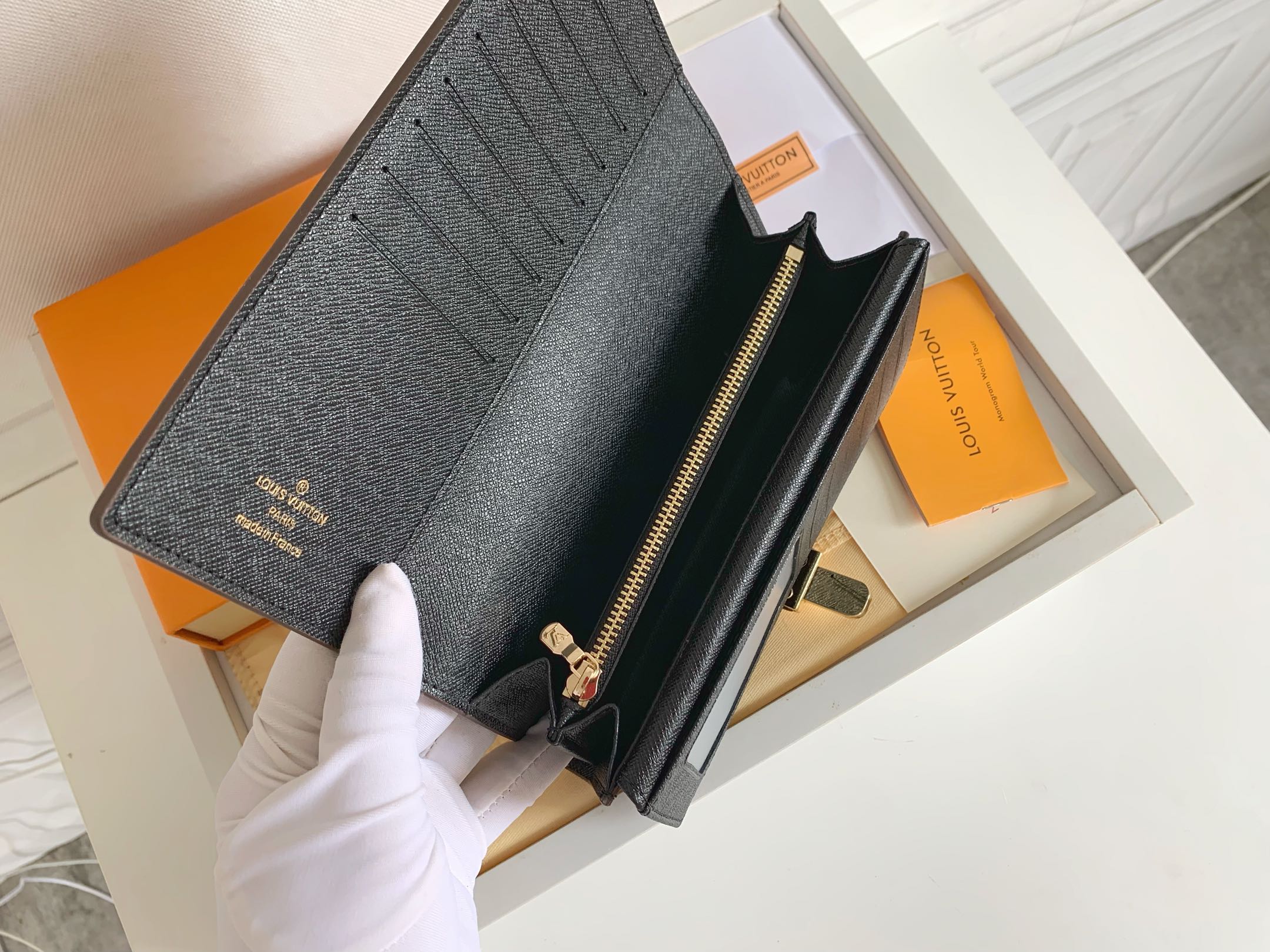 1XE73B Popular   leather wallets with package